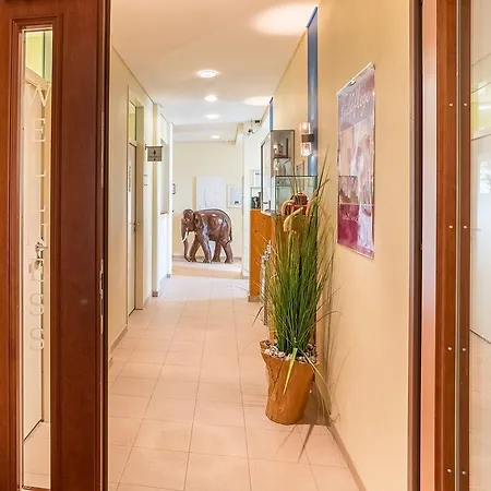 Hotel Ringhotel Warnemuender Hof 4*