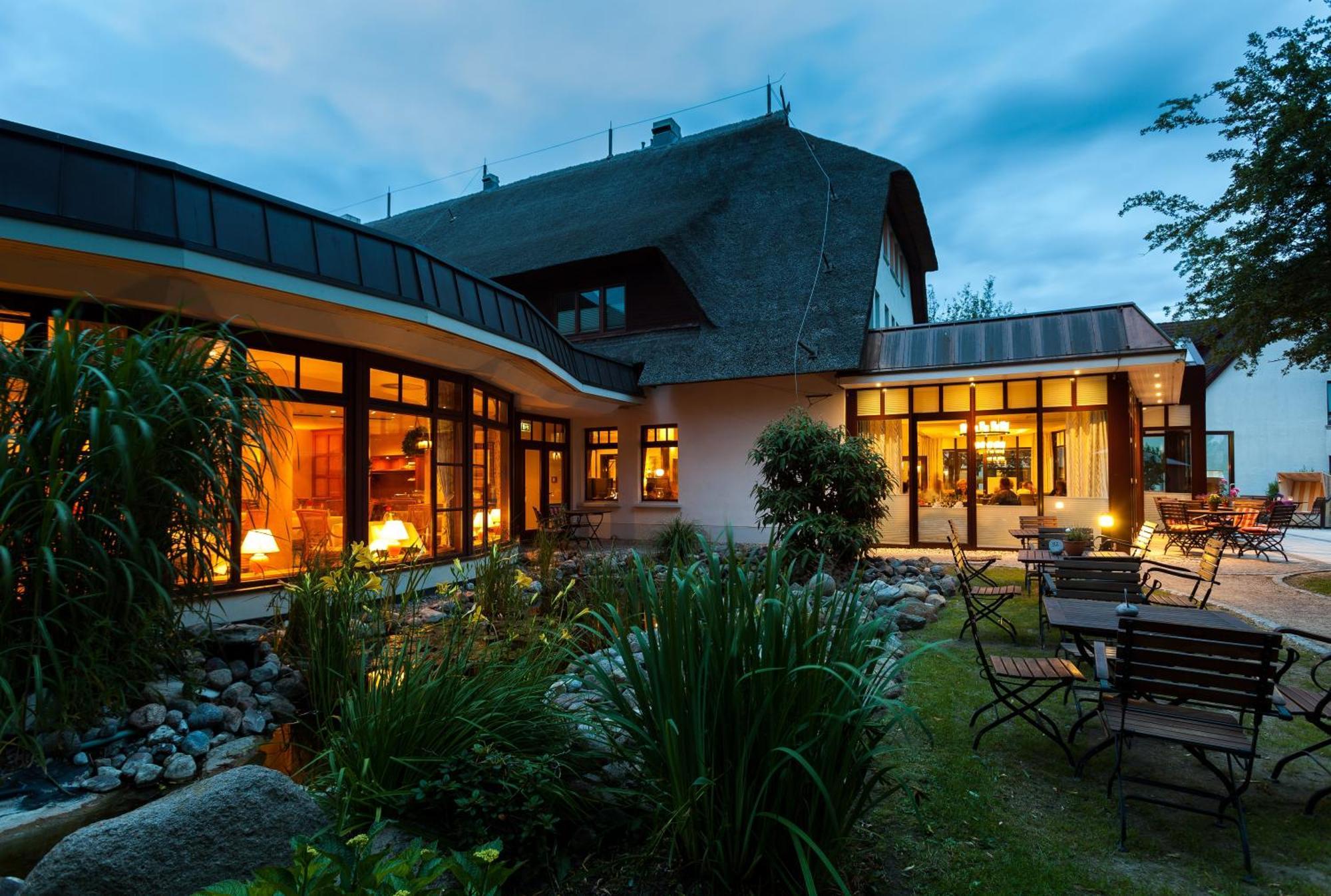 Ringhotel Warnemünder Hof Hotel 4*