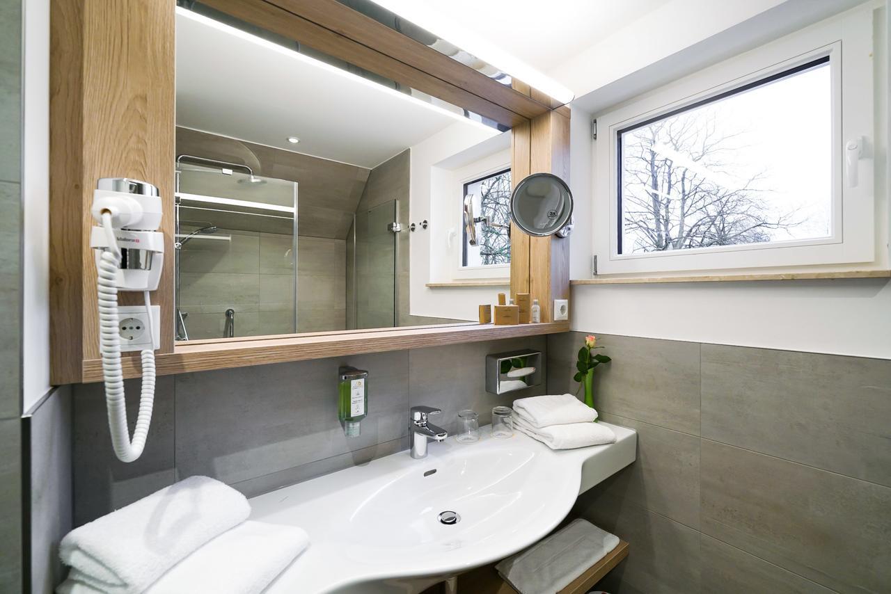 Ringhotel Warnemünder Hof 4*