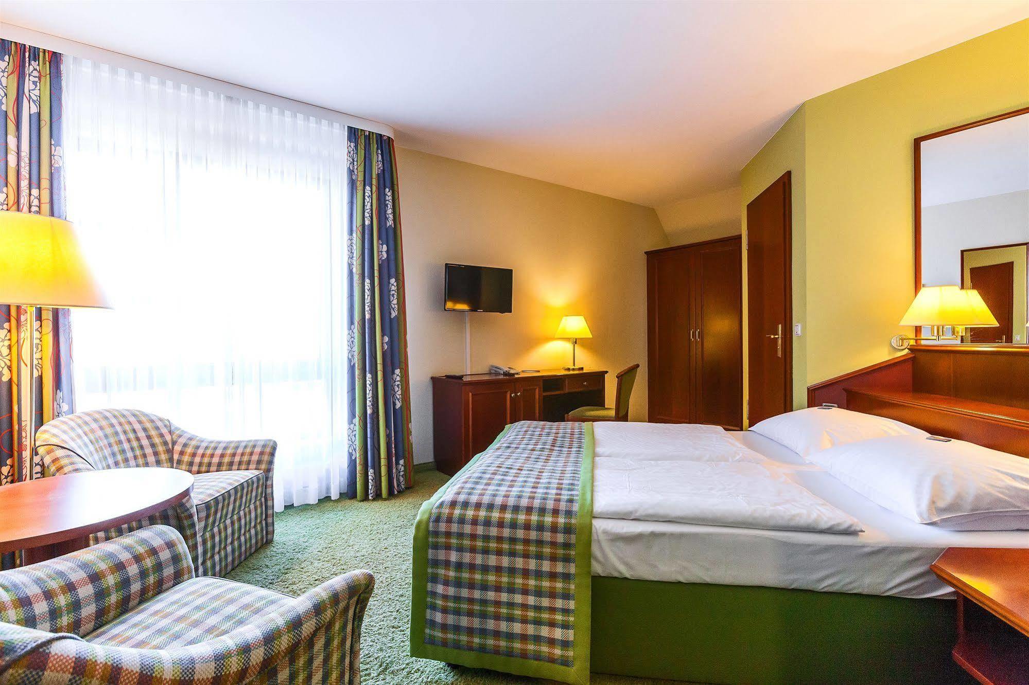 Hotel Ringhotel Warnemünder Hof 4*